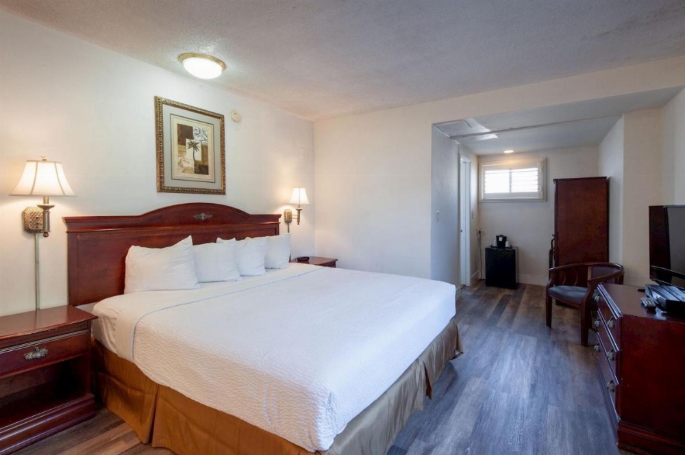 Studio City Court Yard Hotel Image 18