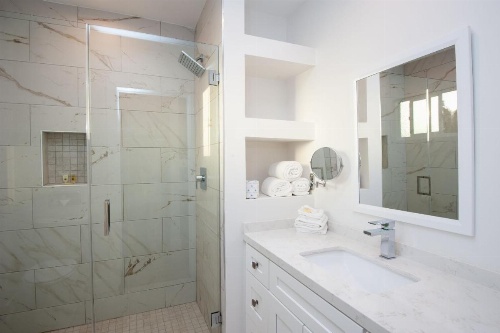 Studio City Court Yard Hotel image 36